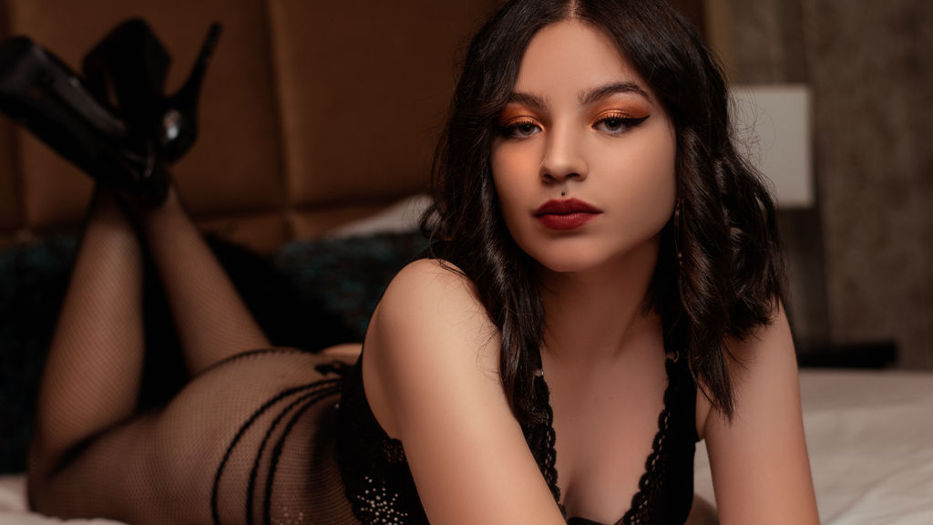  online at GirlsOfJasmin