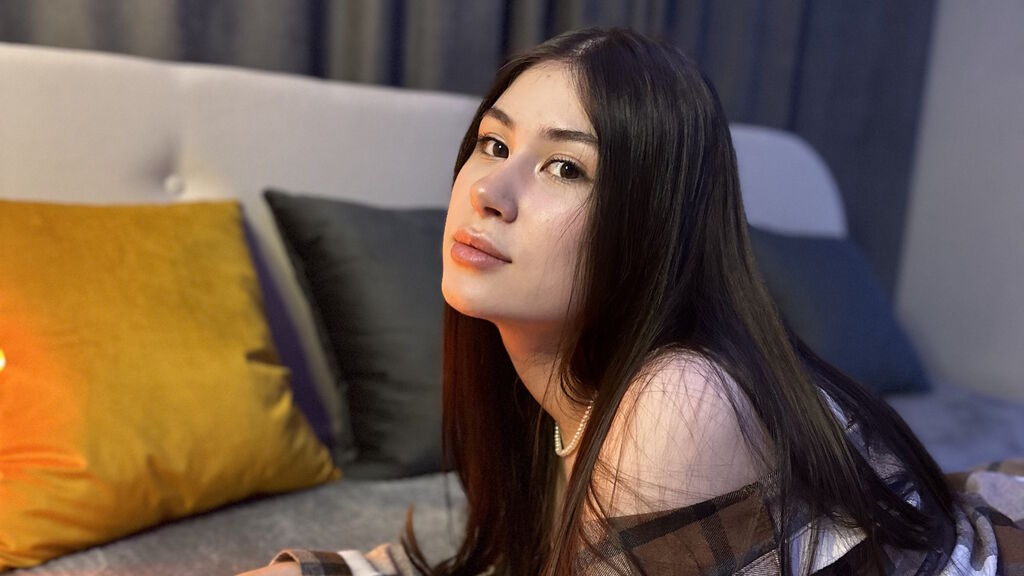 SelinAmari online on GirlsOfJasmin