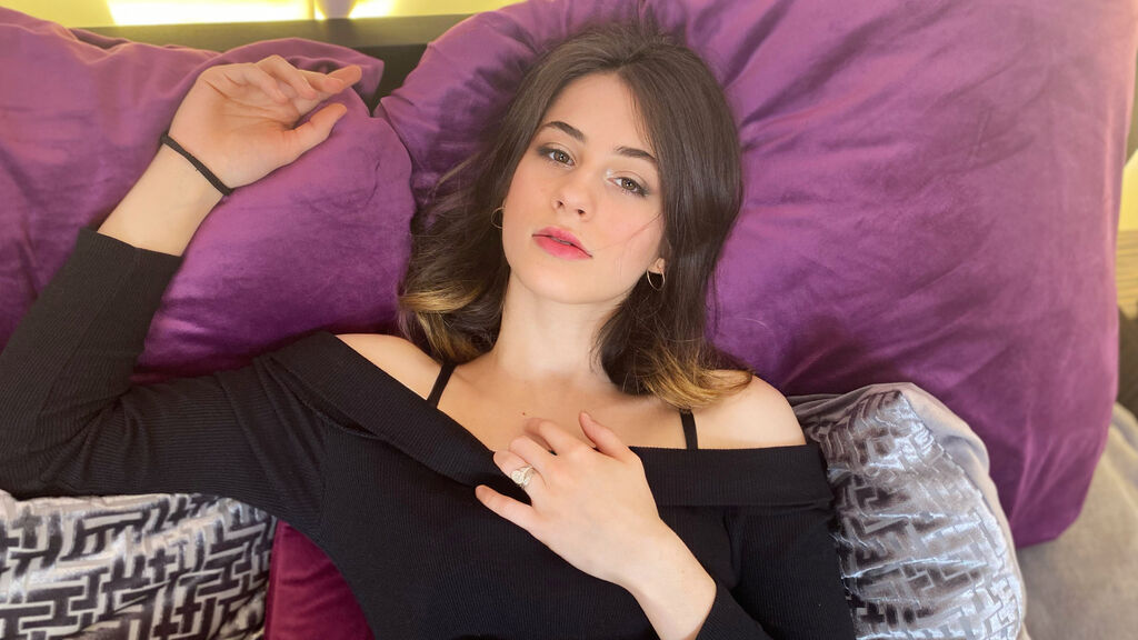  online at GirlsOfJasmin