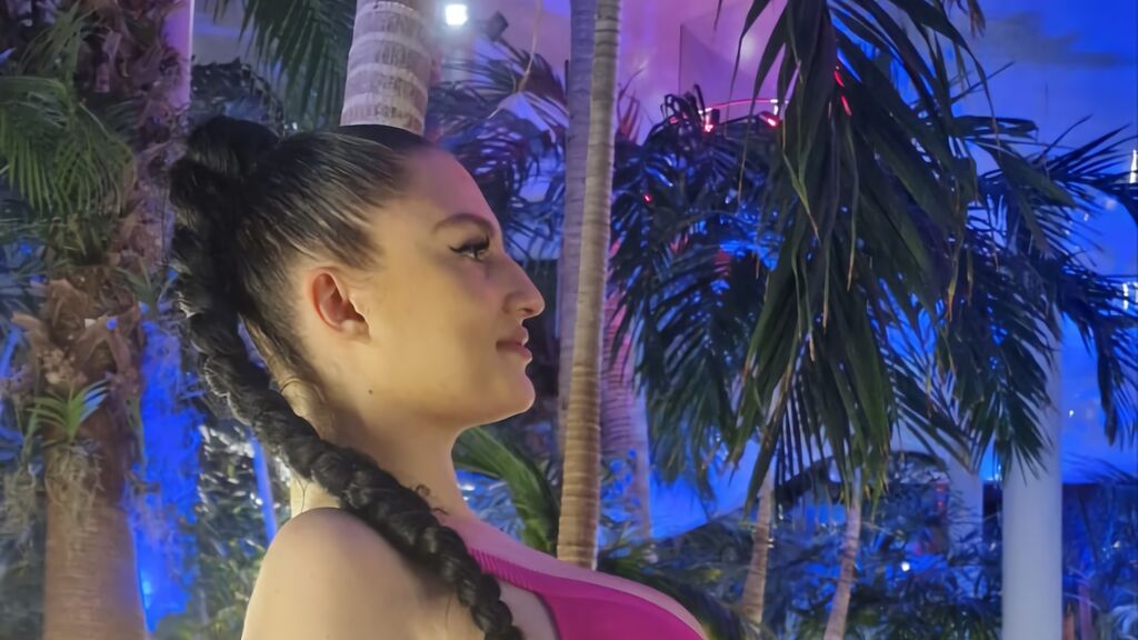  online at GirlsOfJasmin