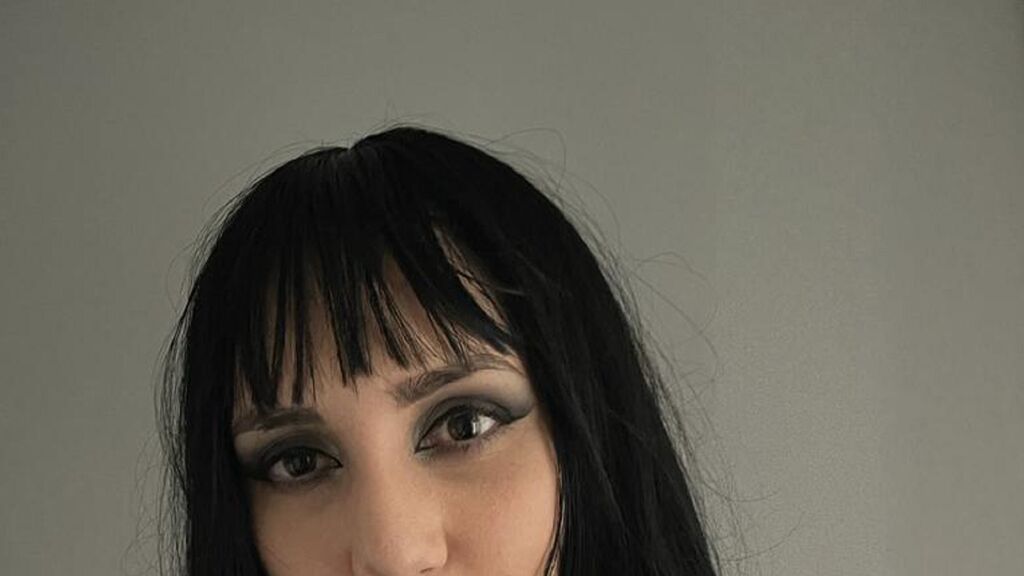  online at GirlsOfJasmin