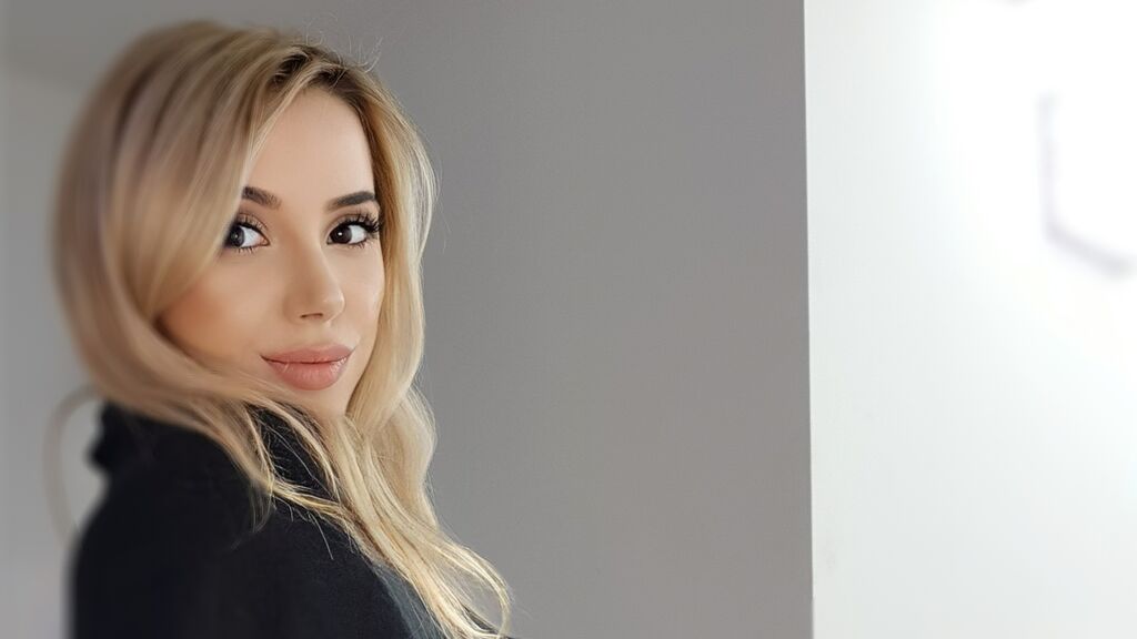 ClauGeorgi online on GirlsOfJasmin