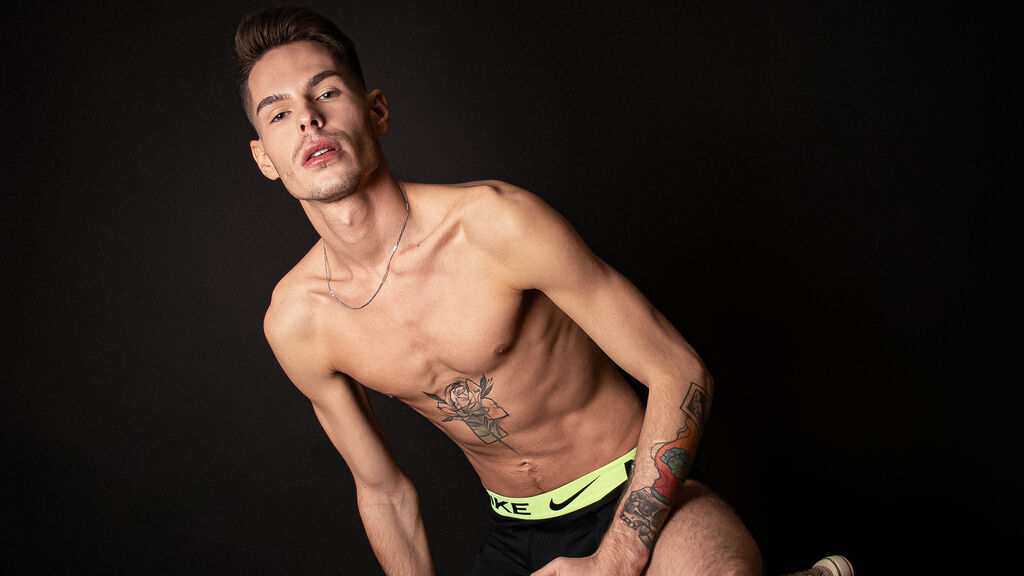 MartinColson's profile from LiveJasmin at BoysOfJasmin'