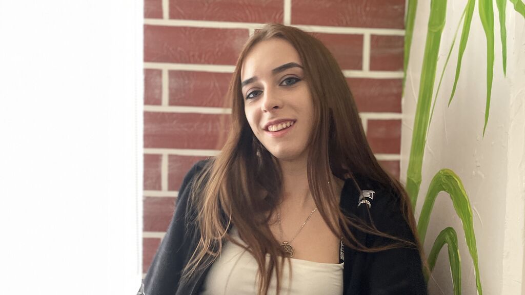 OrtensiaVecchio online on GirlsOfJasmin